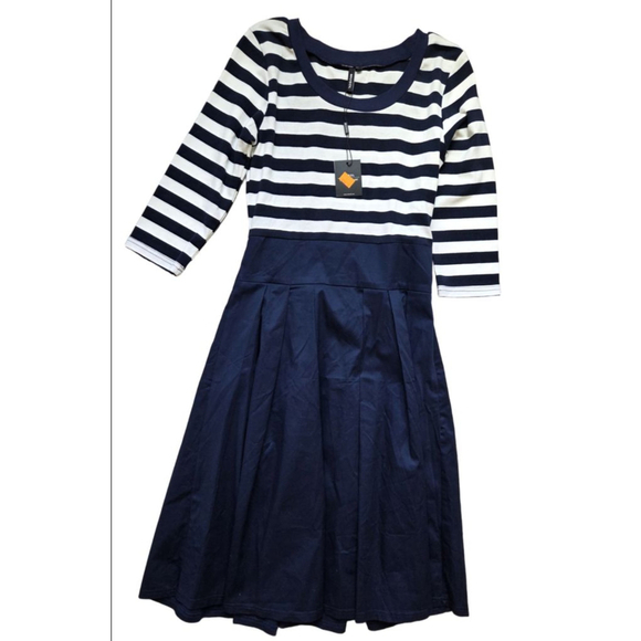 MIUSOL Dresses & Skirts - Women's MIUSOL Dress Size S Navy and White